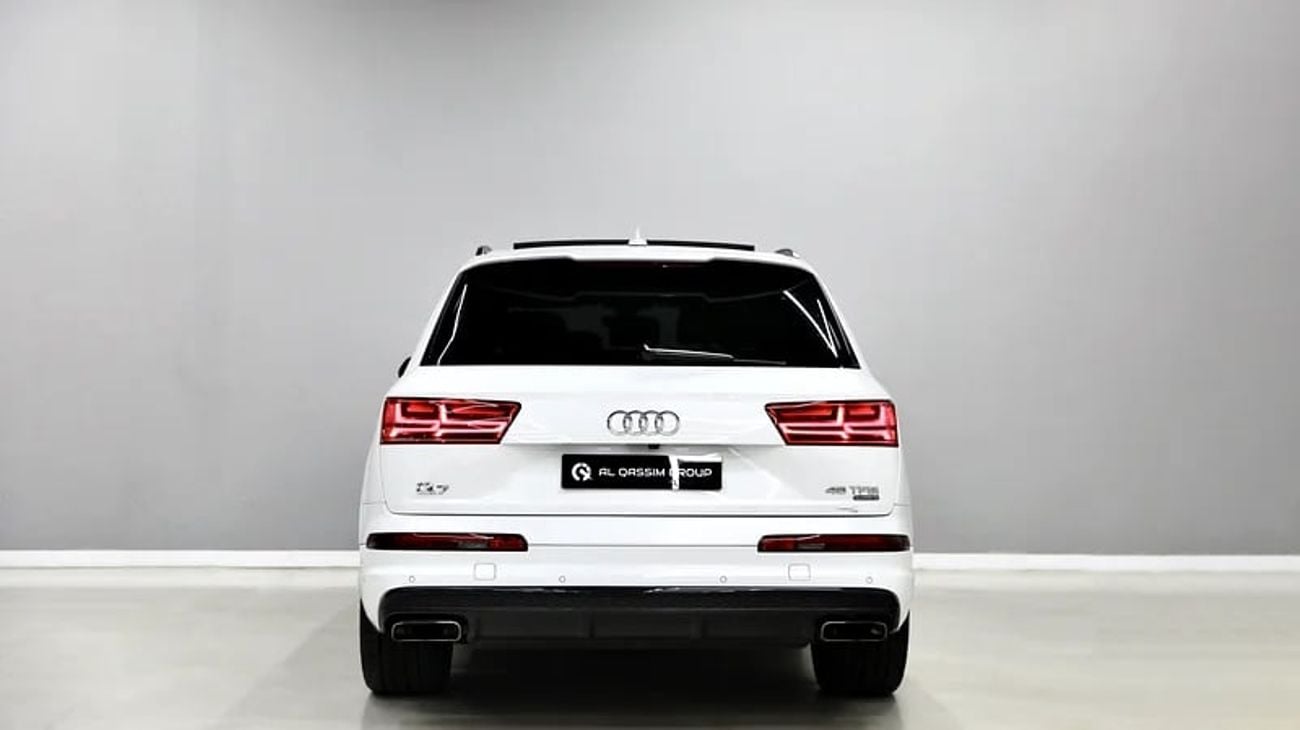 Audi Q7 GCC | | 7 Seater | 2,400 Monthly | Free Insurance + Registration | Ref#D031389