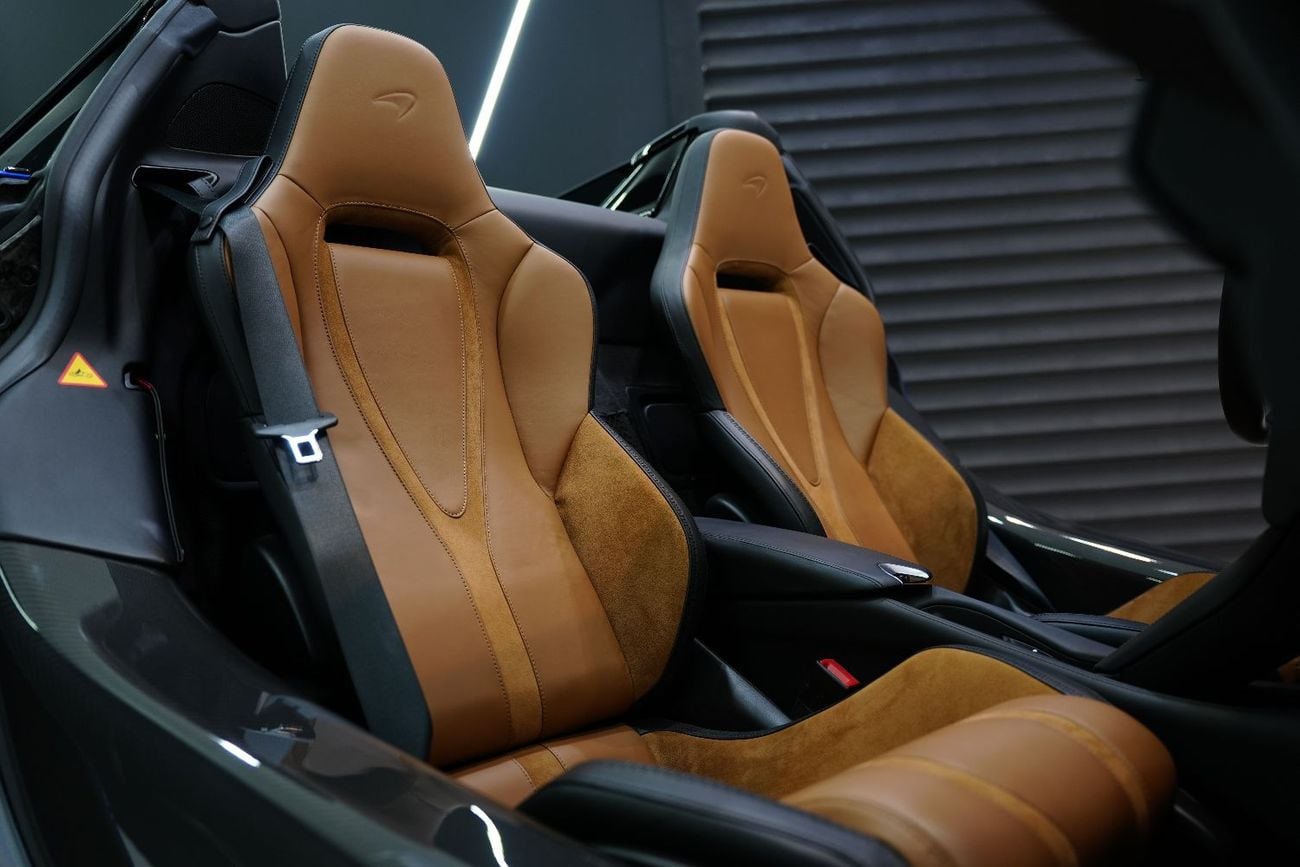 McLaren 750S SPIDER | Lift System | Latest Model | Bowers N Wilkins Audio | McLaren Warr + Serv
