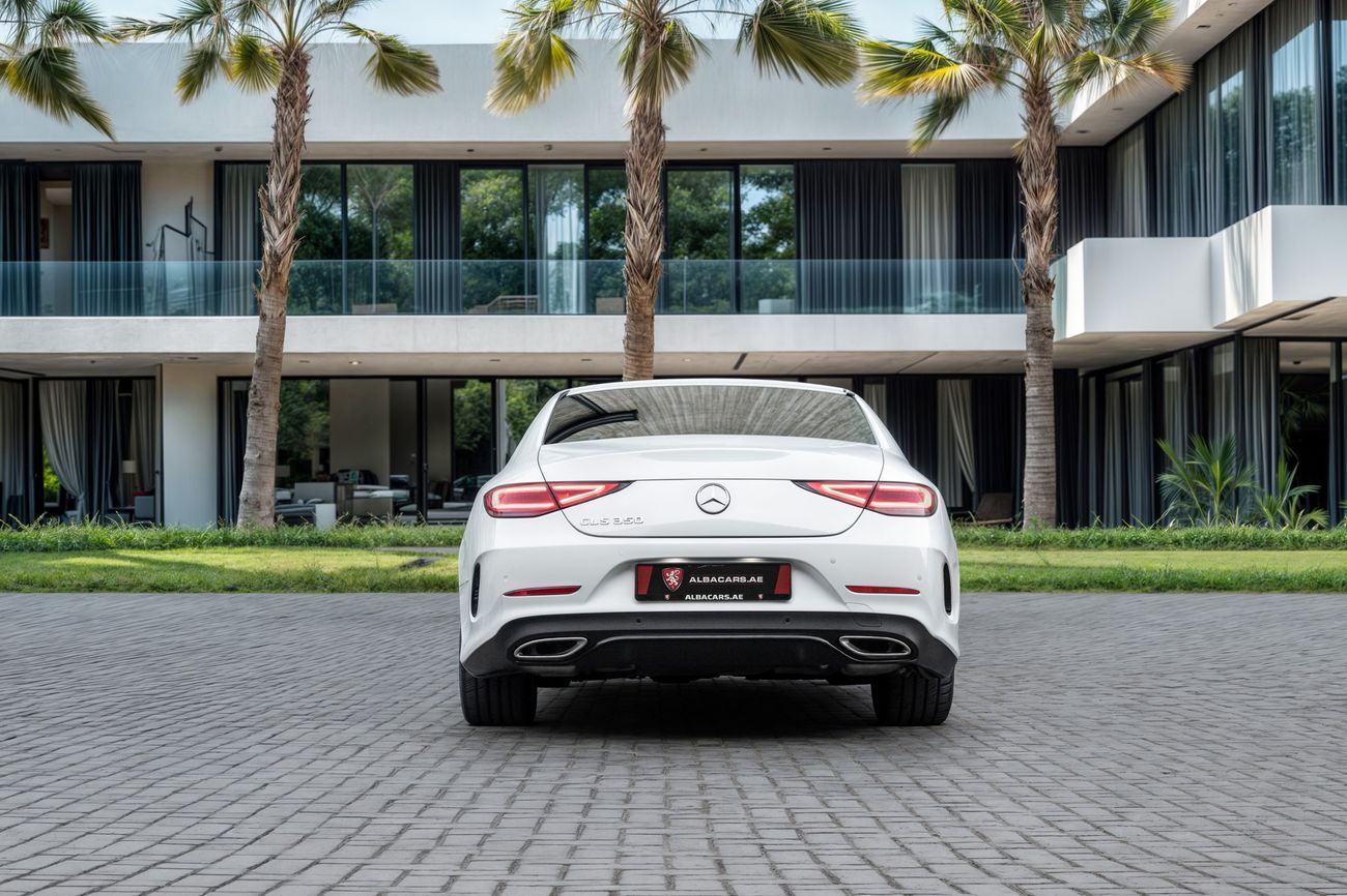 Mercedes-Benz CLS 350 benz CLS 350 | 3,232 P.M | 0% Downpayment | Pristine Condition! | Ramadan Offer!