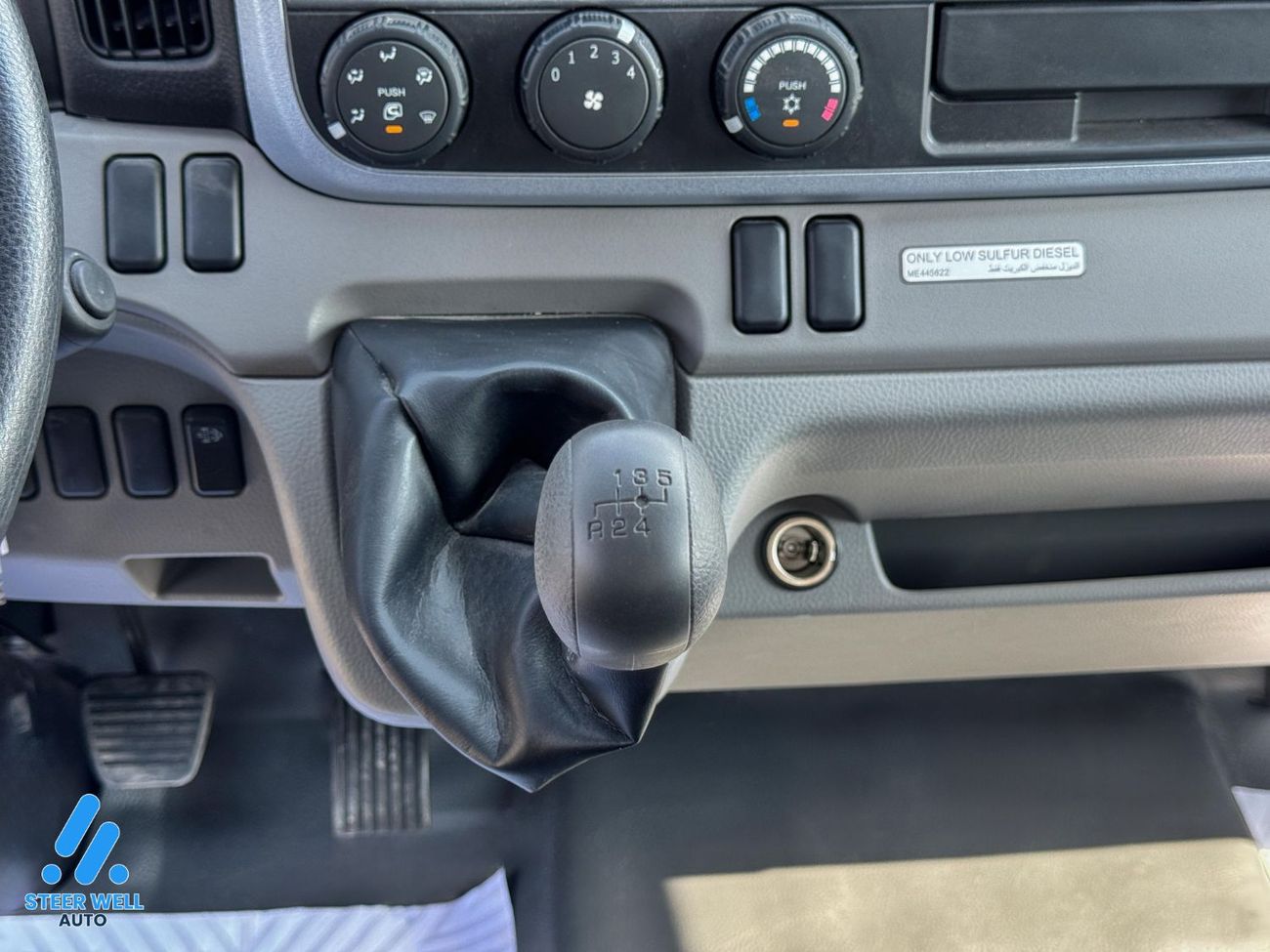 ميتسوبيشي فوسو كانتير | 3.0L | RWD | Recovery Tow Truck | GCC Specs | Excellent Condition