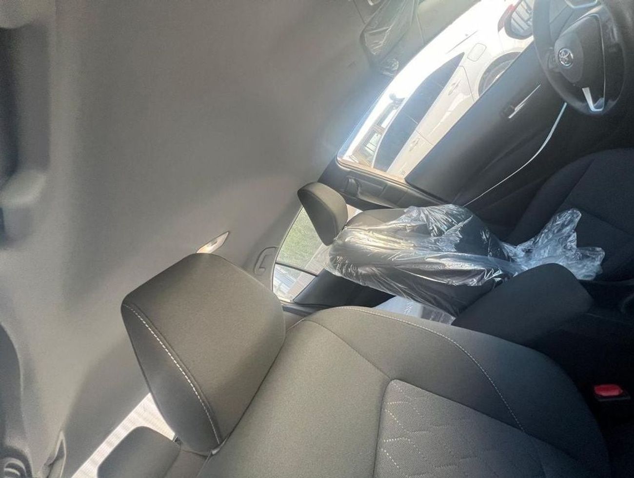 Toyota Corolla 1.8L PIONEER HYBRID