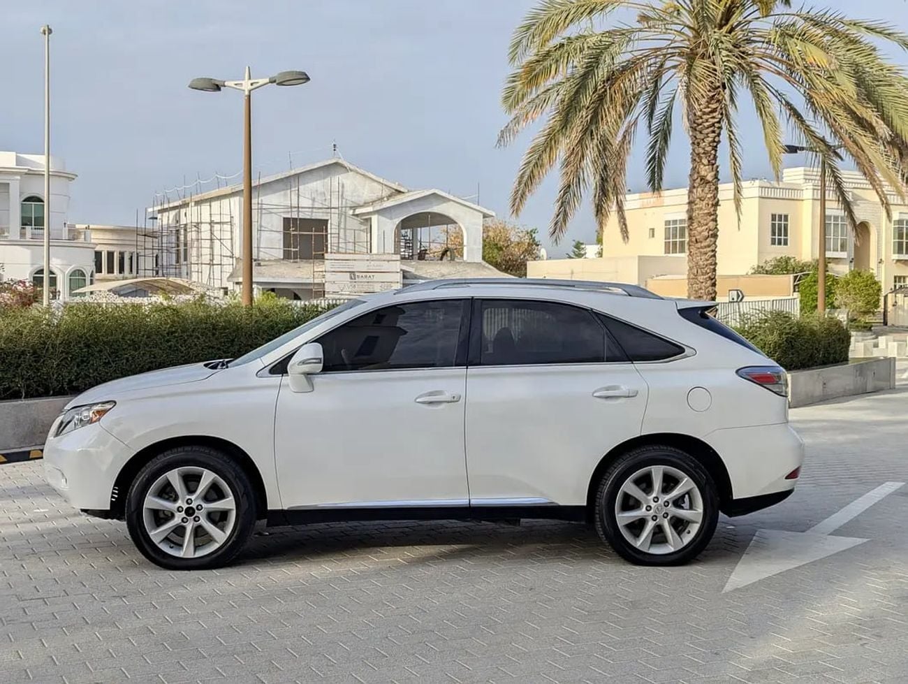 لكزس RX 350 RX 350 Premier - American Specs Perfect Condition Inside Out Low KM Family Luxury SUV