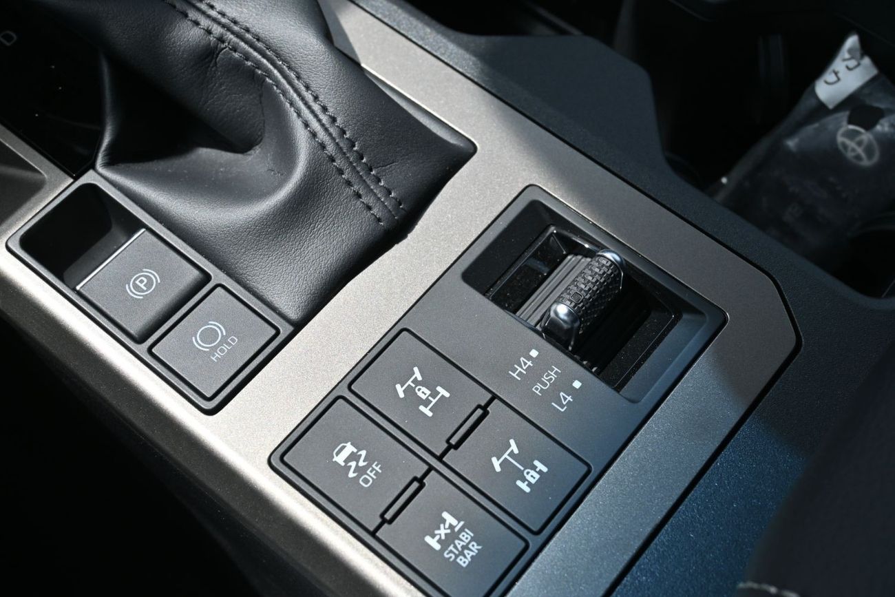 تويوتا برادو Toyota Land Cruiser Prado VX-L, 2.4L Turbo, 4WD