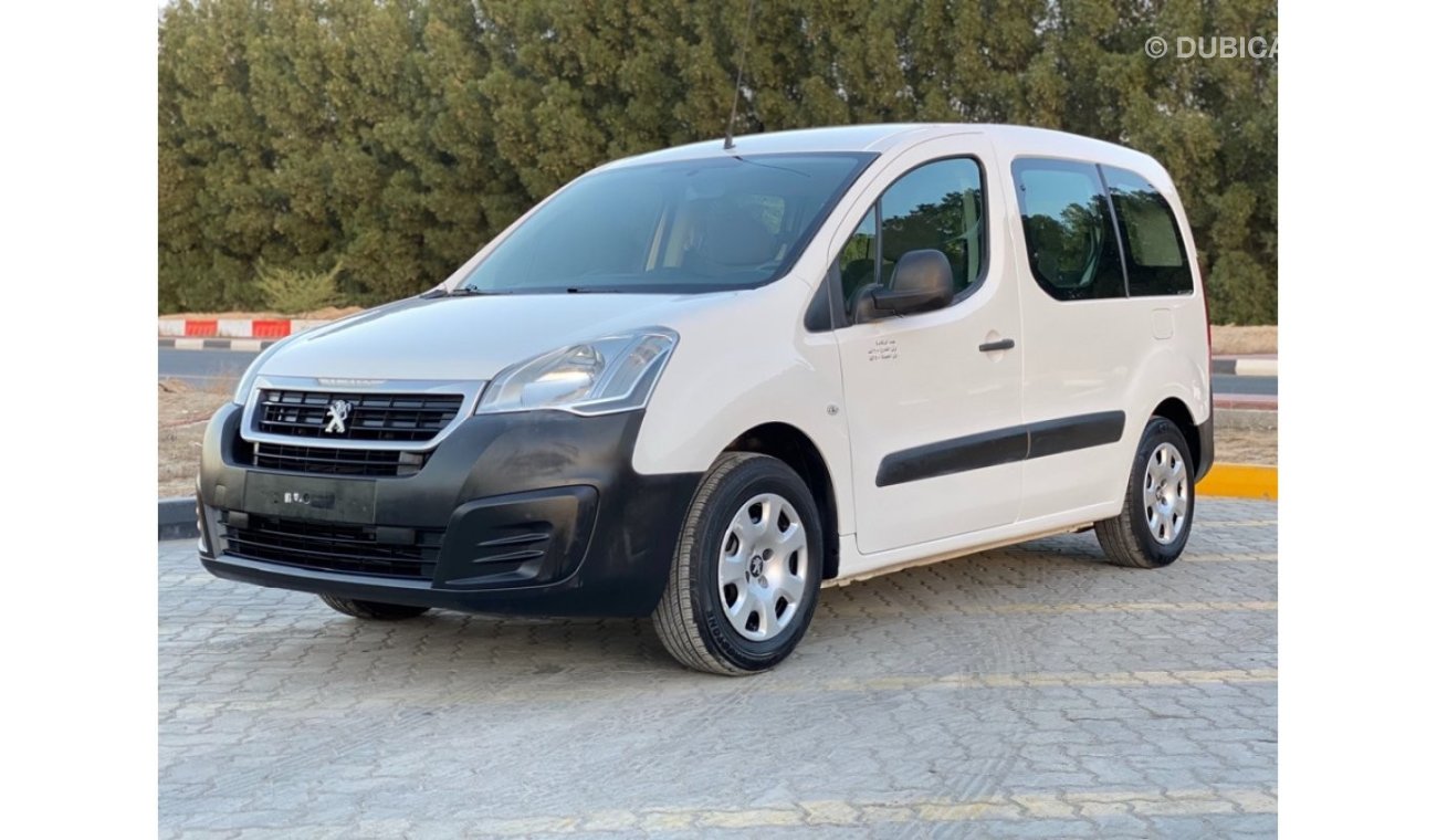 Peugeot Partner Tepee 2016 Seats Ref#790