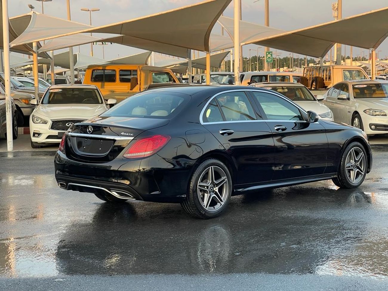 Mercedes-Benz C 300 AMG Pack Mercedes C 300 _American_2019_Excellent Condition _Full option