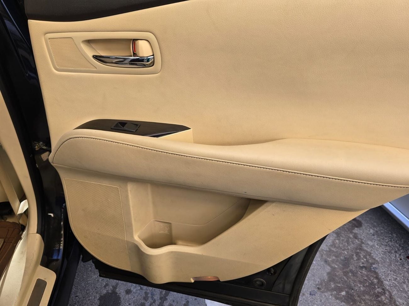 لكزس RX 350 Number 3
