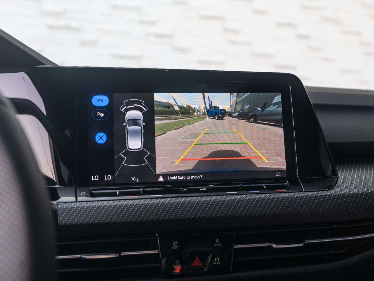 Volkswagen Golf R Base 2.0T