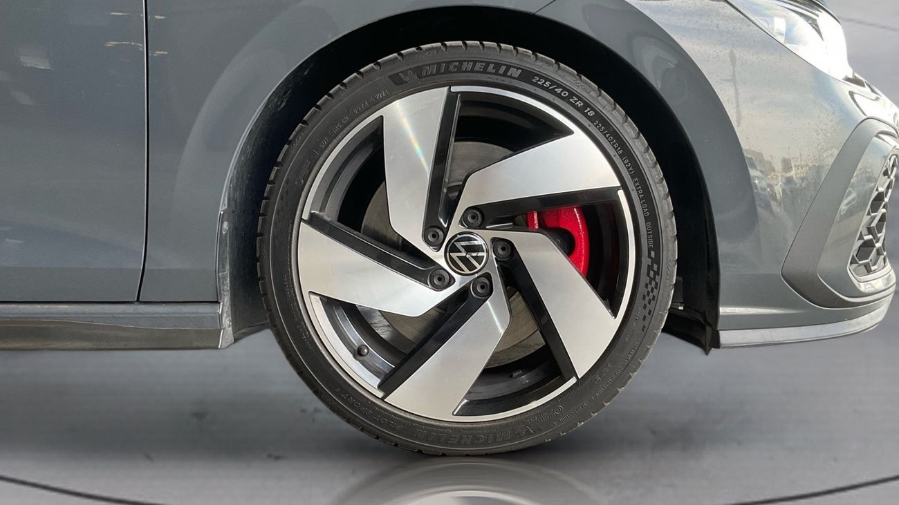 فولكس واجن جولف GTI -Cloth | شامل الضمان | 0 ﺪﻔﻋﺓ ﺃﻮﻟﻯ