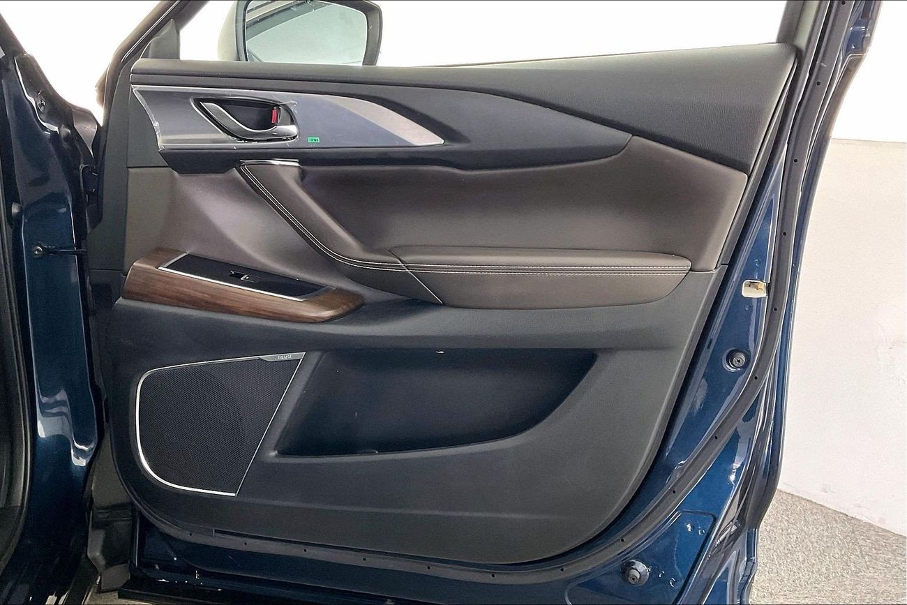 مازدا CX9 Signature | National Day Celebration | شامل الضمان | 0 ﺪﻔﻋﺓ ﺃﻮﻟﻯ