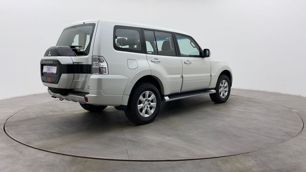 Mitsubishi Pajero GLS 3500