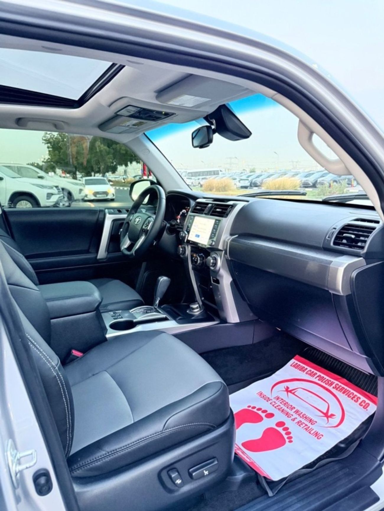 Toyota 4Runner 7 Seat Sunroof 4x4 Full option