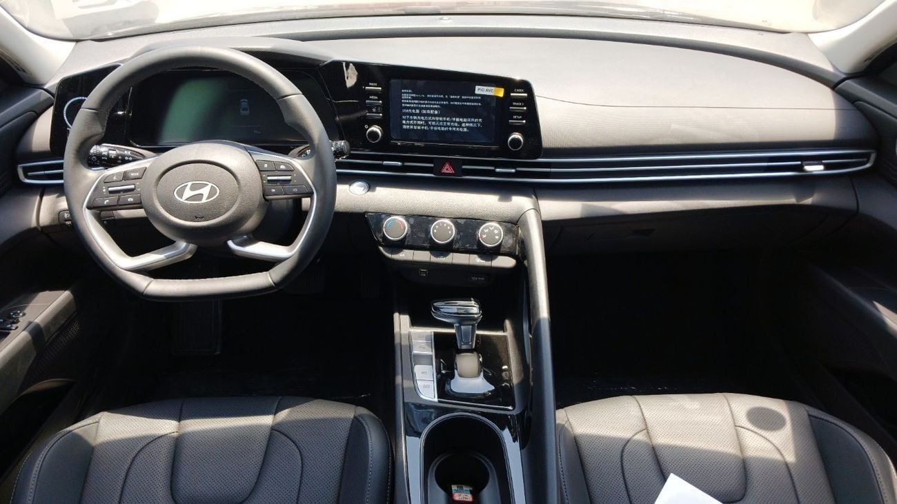 Hyundai Elantra Hyundai Elantra 1.5L Petrol 2025YM