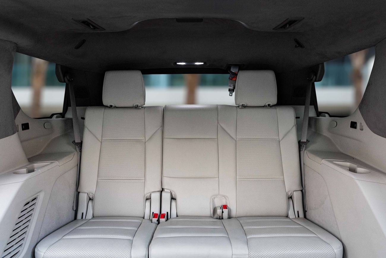 Cadillac Escalade Escalade Premium Luxury | 4,211 P.M | 0% Downpayment | Full Cadillac Service History!