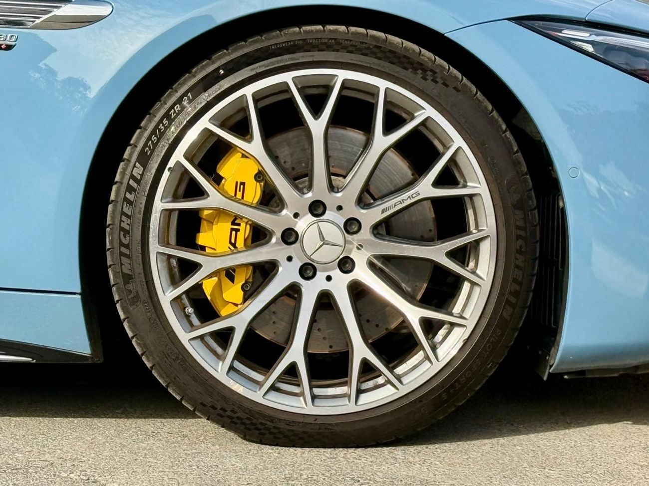 Mercedes-Benz SL 63 AMG Roadster SE Performance