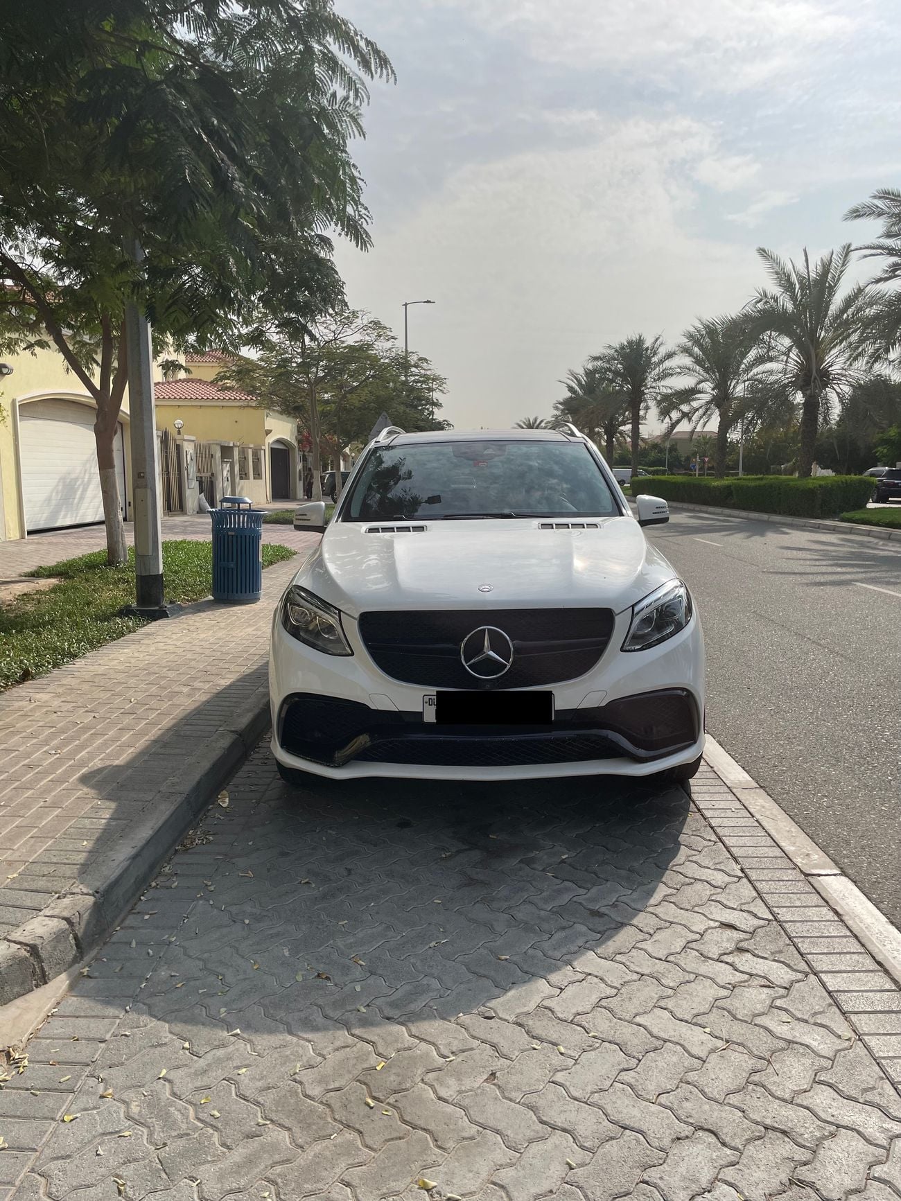 Mercedes Benz GLE 400 3.0L - 6 cyl - SUV/Crossover - AWD - 5 seats - 5 doors