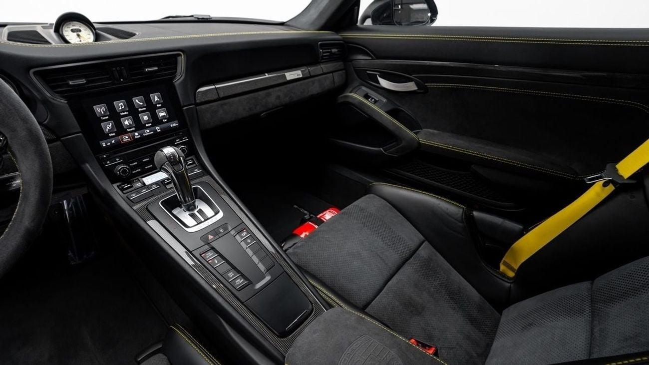 Porsche 911 GT3 RS - 2019 - GCC Specs