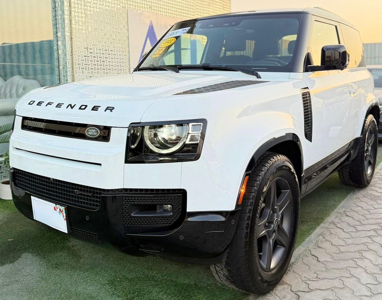 لاند روفر ديفندر 90 X-Dynamic HSE P400 3.0L