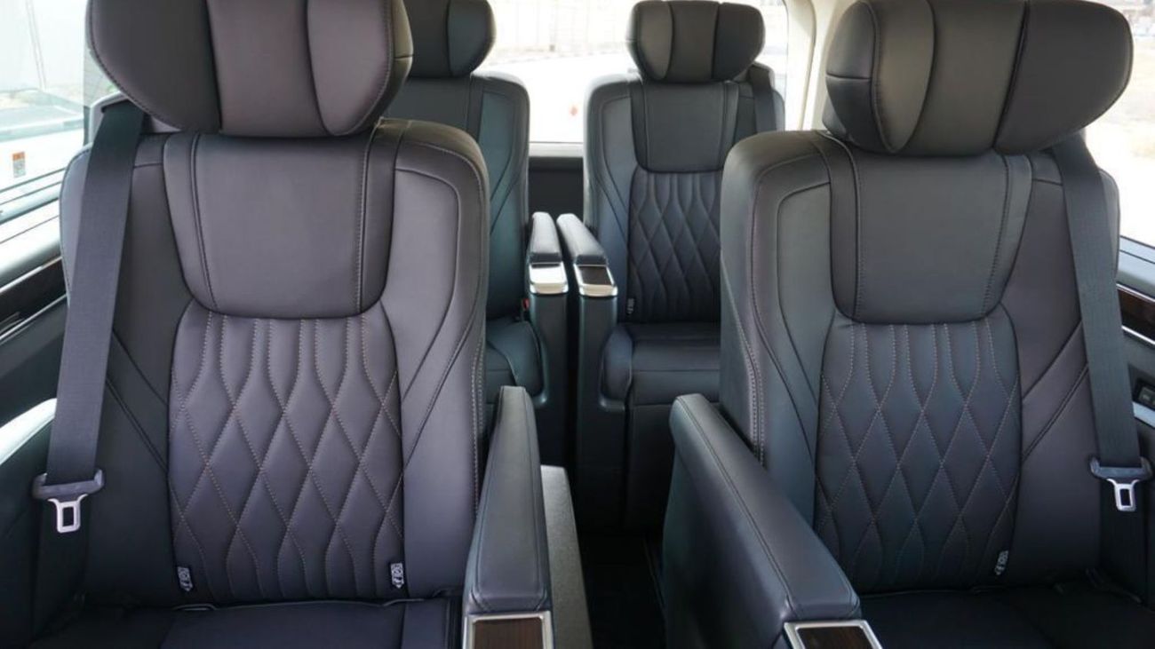 Toyota Granvia 3.5L V6, 24-valve DOHC with Dual VVT-i. 6 Seats . 5 Doors