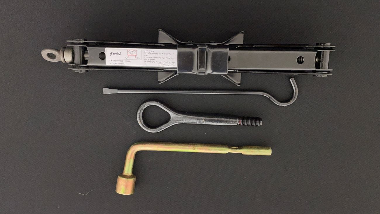 شيفروليه جروف 2023 LT | AED 513/Month | 0 DP | 30 Day Return | Warranty | Service History