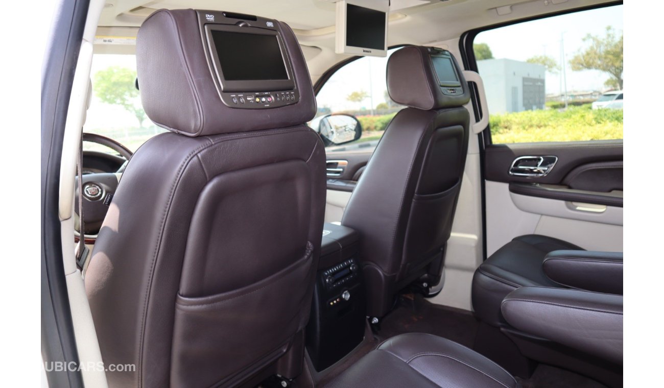 Used Cadillac Escalade XL V8. GCC Platinum 2013 for sale in Dubai 456561