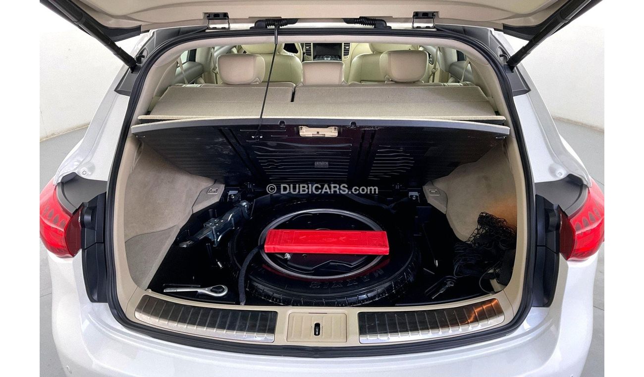 Infiniti QX70 Luxury / Luxe Sensory| 1 year free warranty | Flood Free