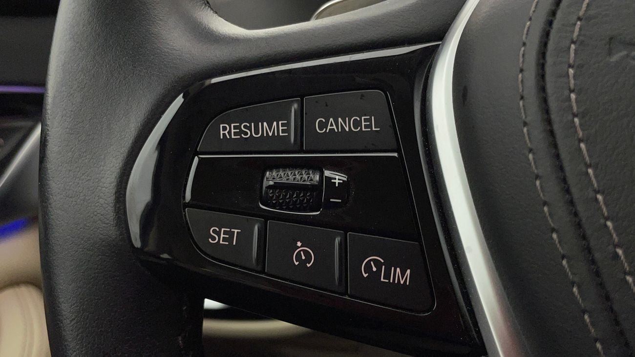 بي أم دبليو 520i JOY EDITION 2 | بدون دفعة مقدمة | اختبار القيادة في المنزل