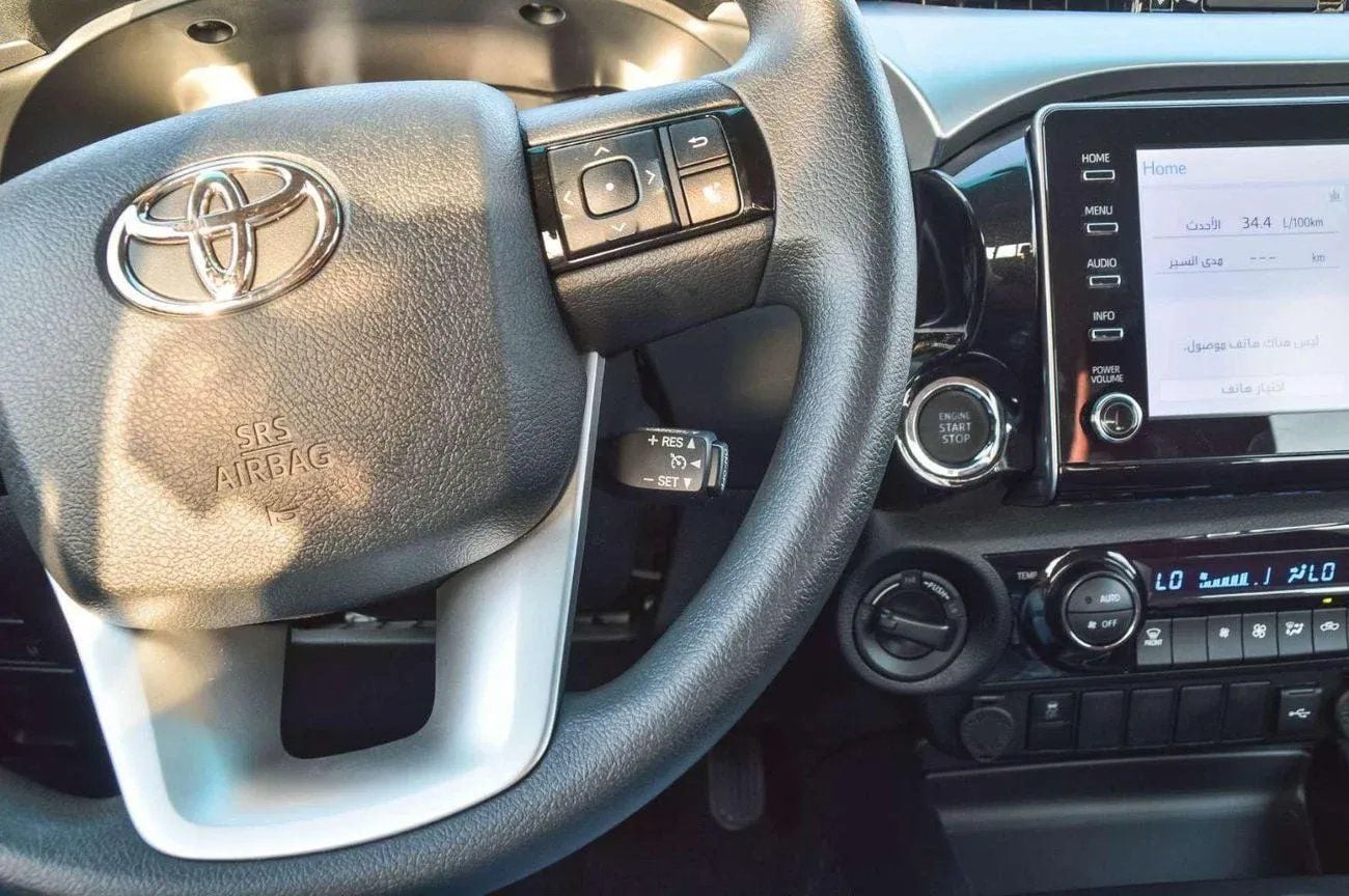 تويوتا هيلوكس HILUX GLX 2.7L  FULL OPTION