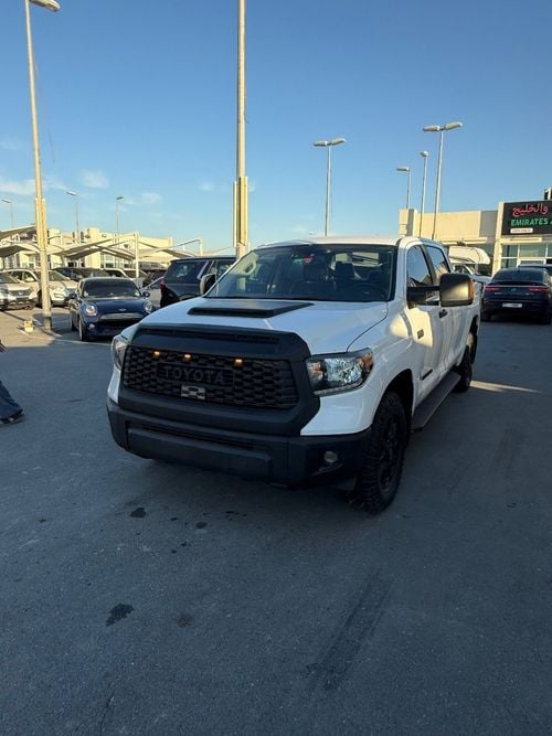 RAM 1500 TRX 6.2L (6 Seater)