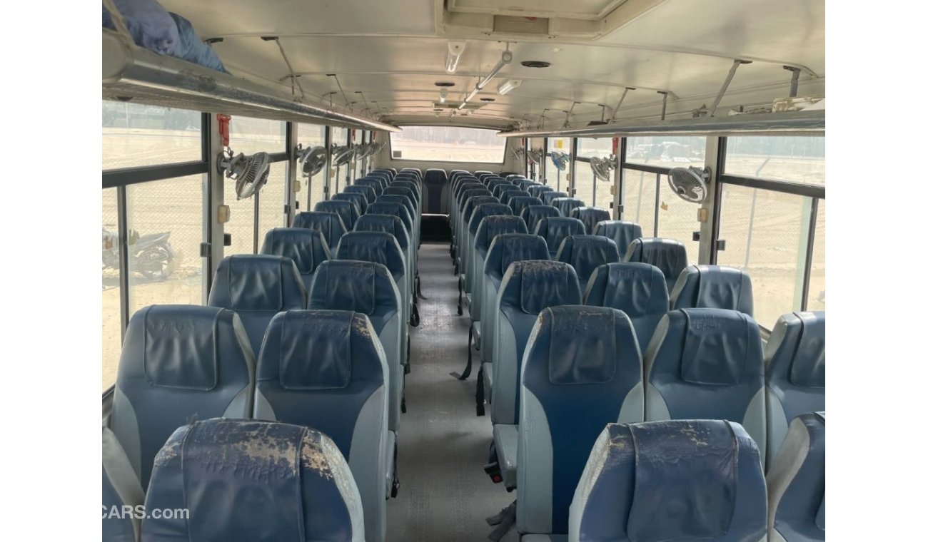 تاتا LPO 1618 GCC BUS PASSENGERS 67 SEATS NON AC