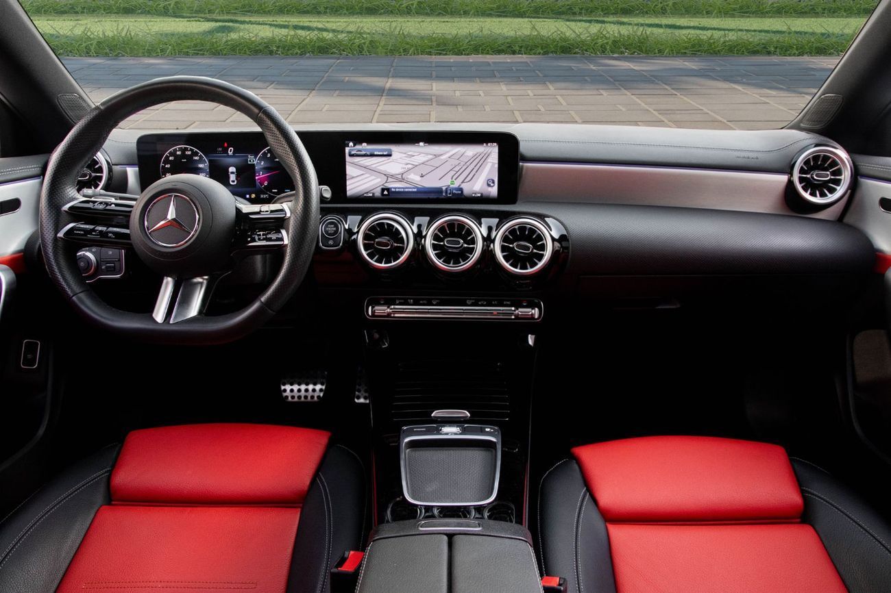 مرسيدس بنز CLA 250 250 AMG | 3,525 P.M | 0% Downpayment | AGENCY WARRANTY / SERVICE