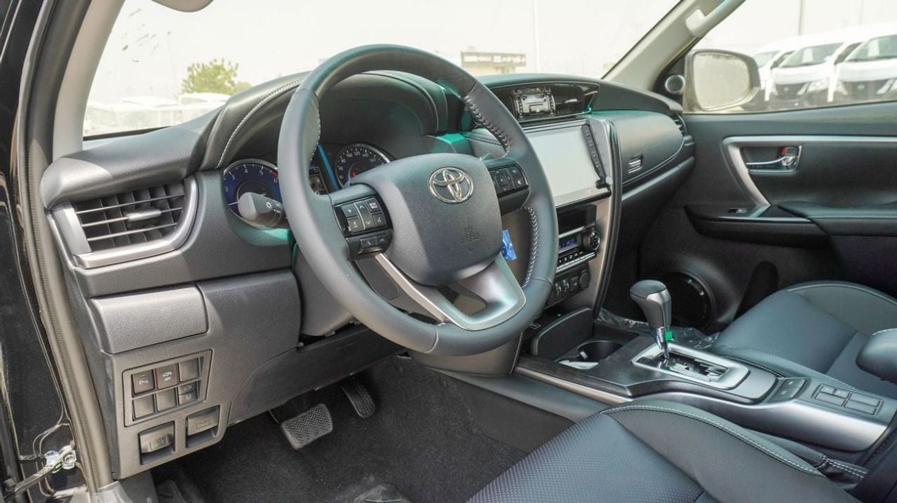 Toyota Fortuner VXR 4.0L (278 HP)