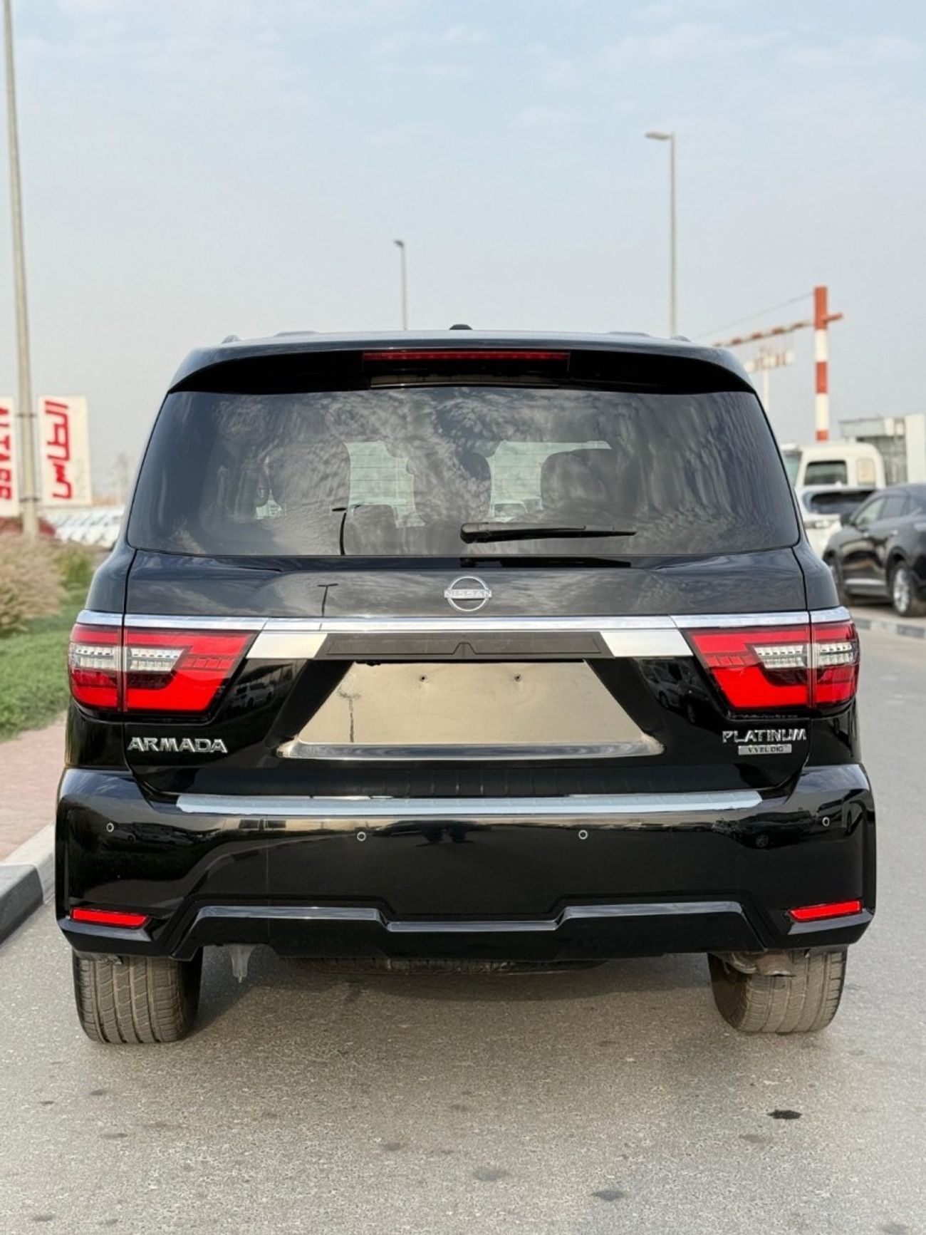 نيسان أرمادا 4WD Platinum Full Option