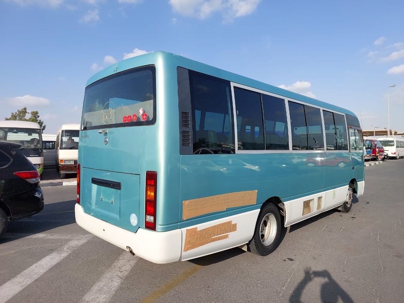 Nissan Civilian NISSAN CIVILIAN BUS RIGHT HAND DRIVE (PM0943)