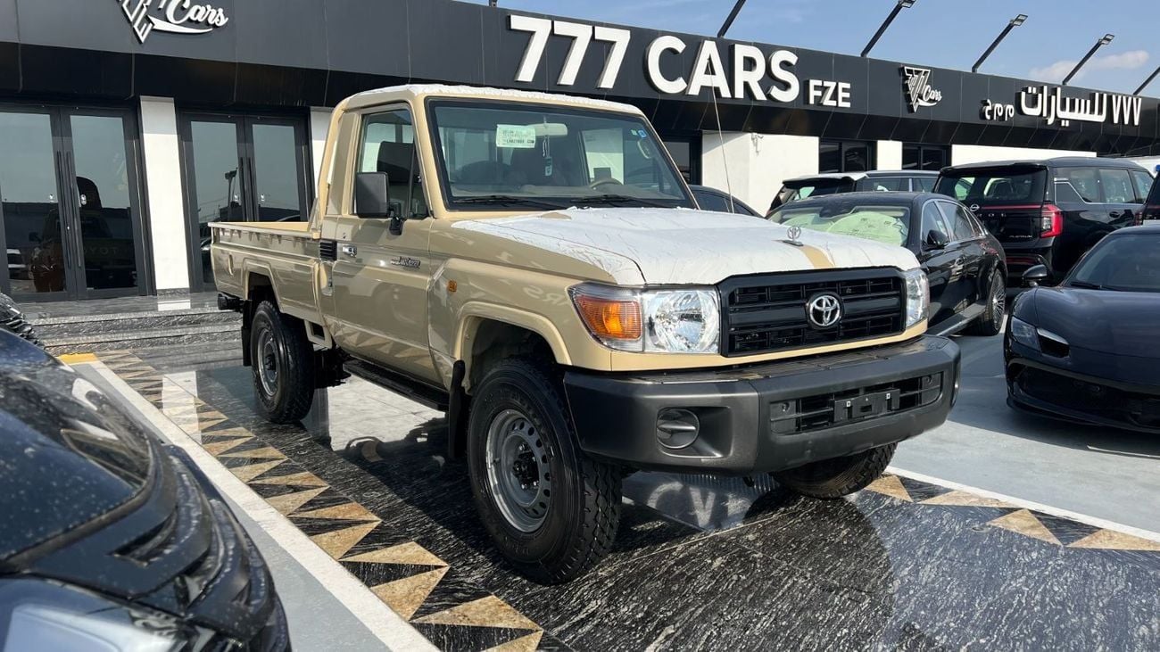 Toyota Land Cruiser Pick Up Std 4.0L Single Cab Utility 4WD TOYOTA LC PICK UP 4.0L Single Cab 4WD