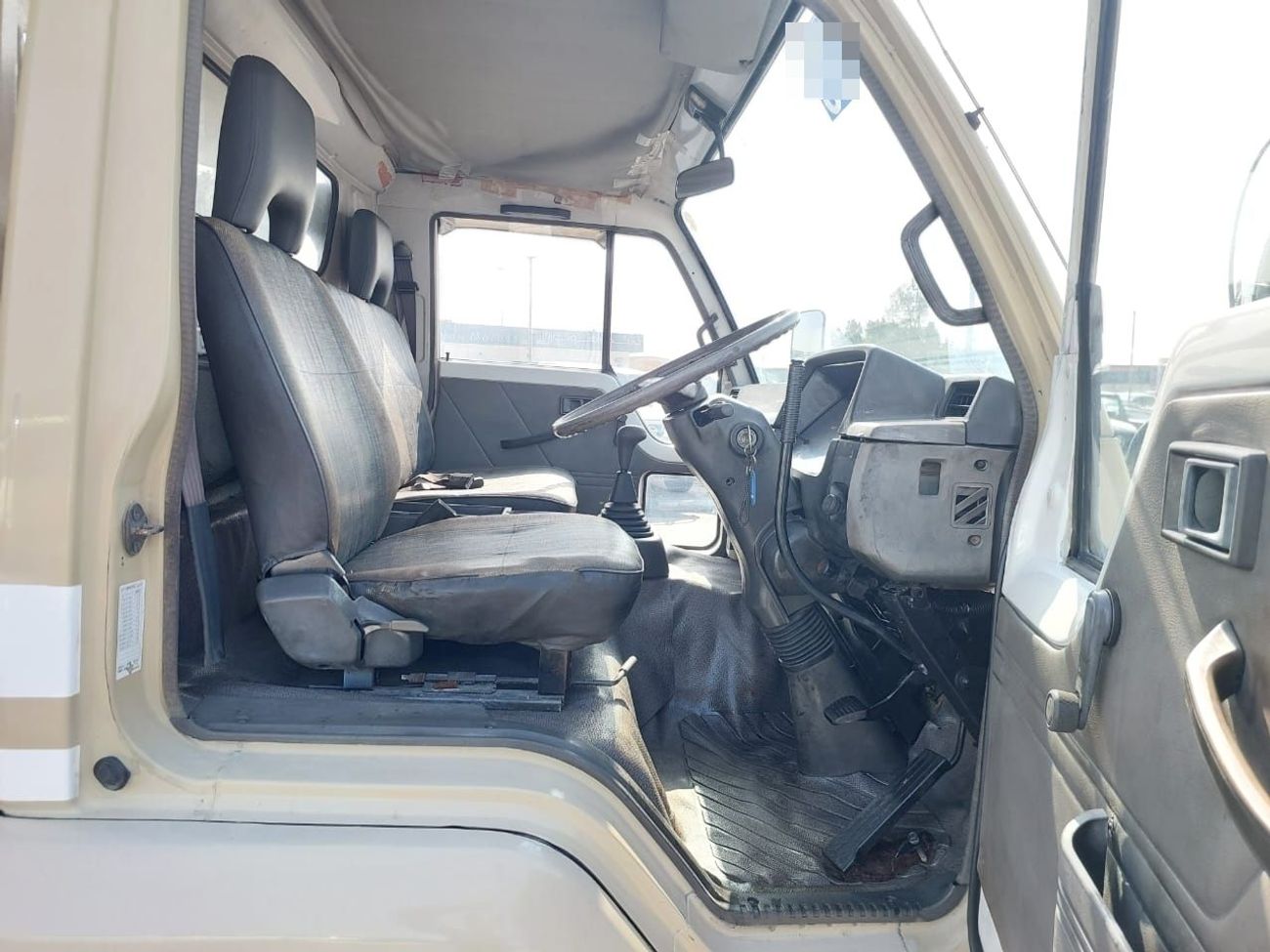 ميتسوبيشي فايتر MITSUBISHI FIGHTER MIGNON DUMPER TRUCK RHD 1990 MODEL 6.5 L DIESEL MANUAL(PM40503)