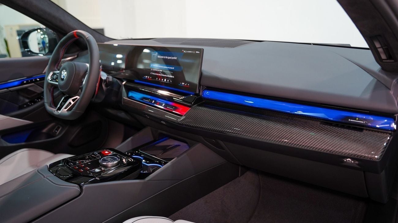 بي أم دبليو M5