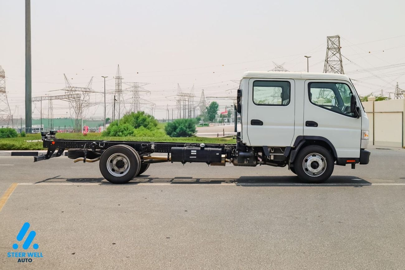 ميتسوبيشي كانتر فان STD GCC Specs - Euro V | turbo DSL MT | Long Chassis 16ft | Double-Cab | Export Only