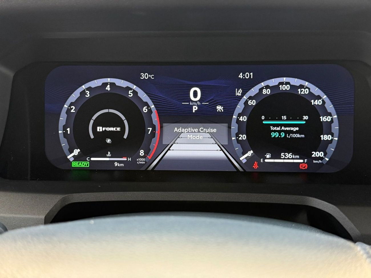 تويوتا Runner4 TRAILHUNTER 2.4 IFORCE-MAX HYBRID