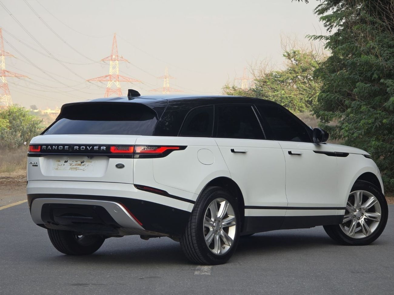 لاند روفر رينج روفر فيلار P250 S 2.0L Petrol RANGE ROVER VELAR 2018 GCC FULL OPITION // PERFECT CONDITION