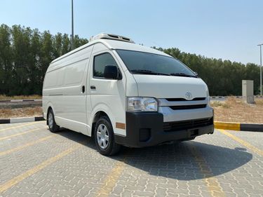 toyota hiace hi top for sale