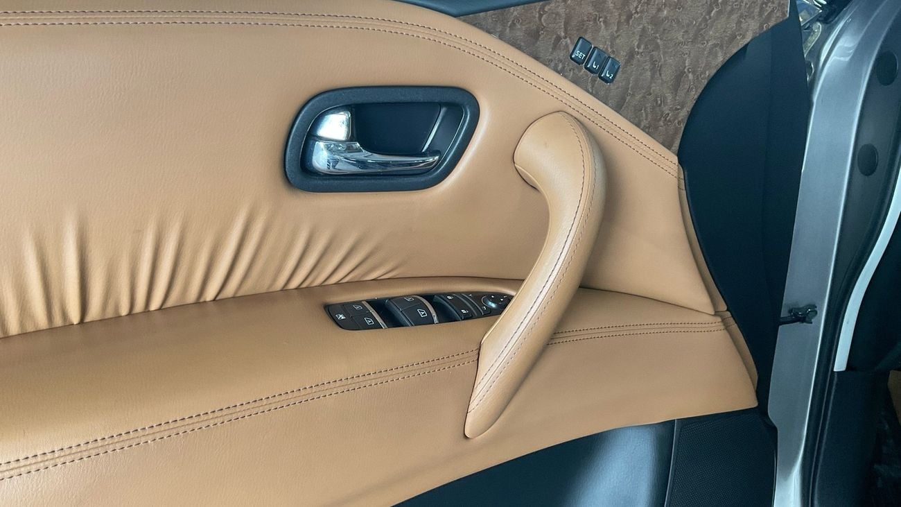 إنفينيتي QX80 Excellence (8 Seater) | شامل الضمان | 0 ﺪﻔﻋﺓ ﺃﻮﻟﻯ