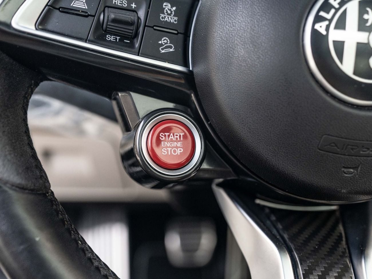 Alfa Romeo Stelvio QUADRIFOGLIO