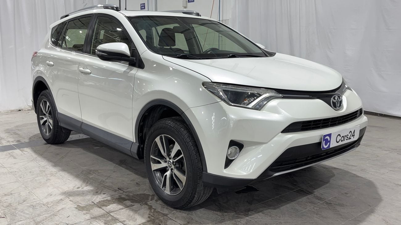 Toyota RAV4 VX 2017 VX | AED 1184/Month | 0 DP | 30 Day Return | Warranty | Service History