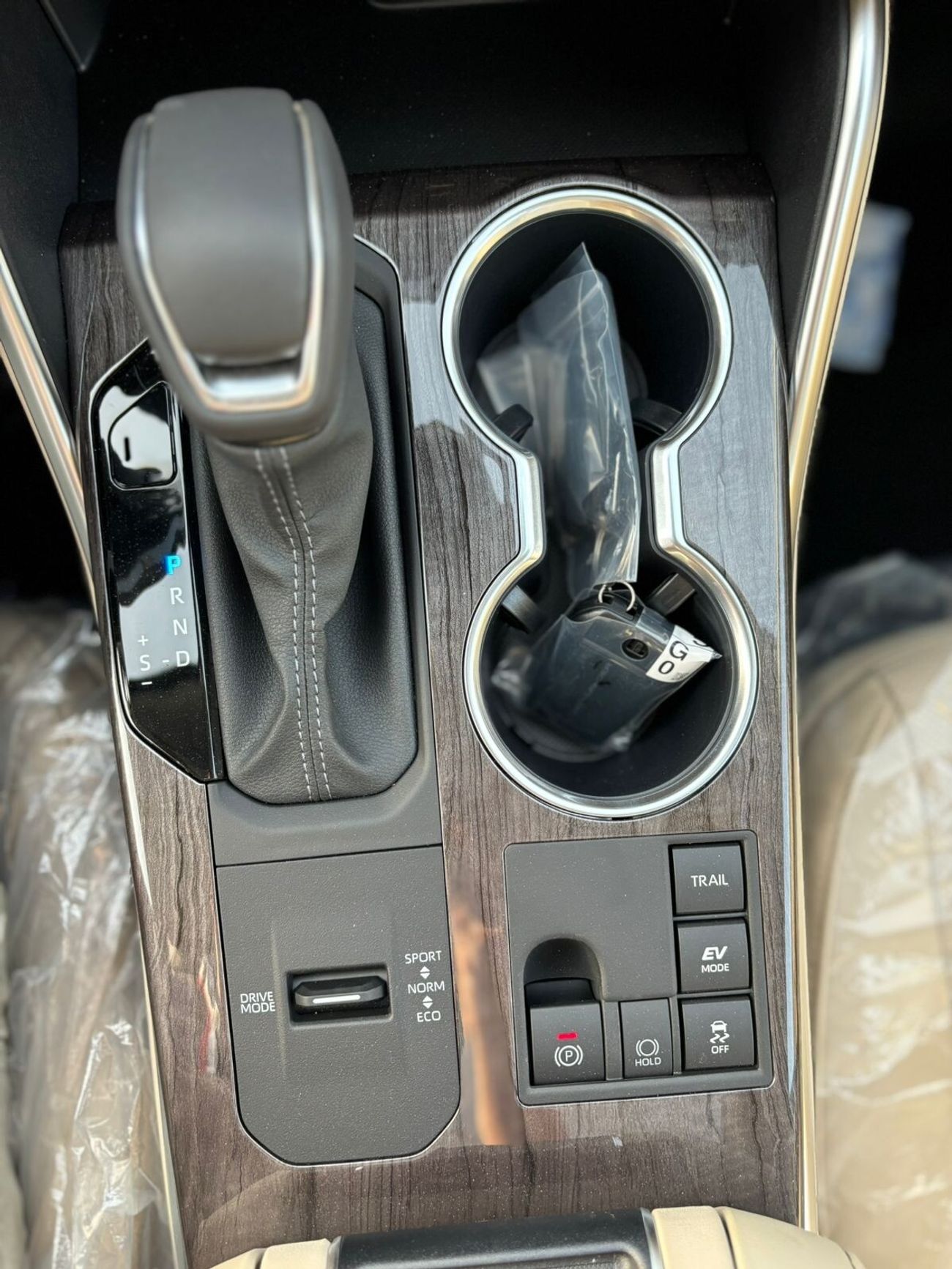 Toyota Highlander HYBRID 2.5L, 7-SEATERS, 2023, E-CVT AWD, GCC, 0KM, EXPORT OFFER