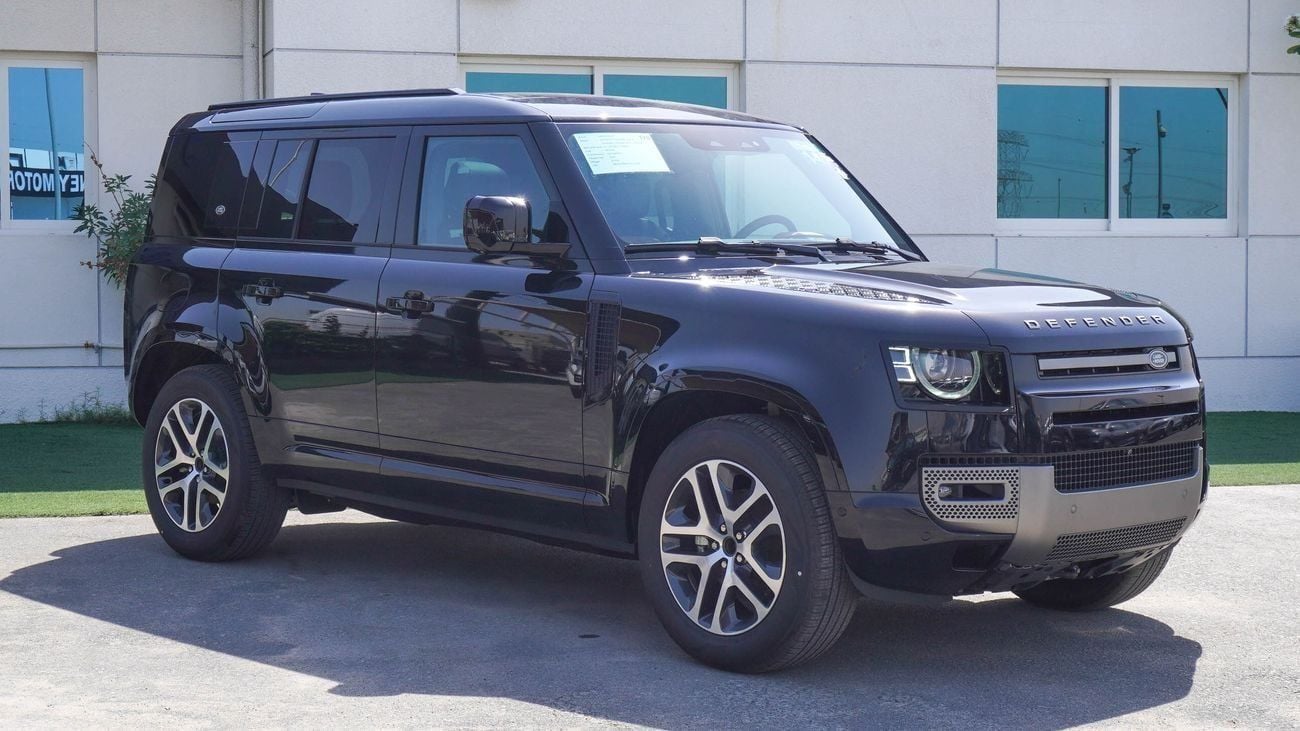 لاند روفر ديفندر HSE P300 X DYNAMIC 2.0L