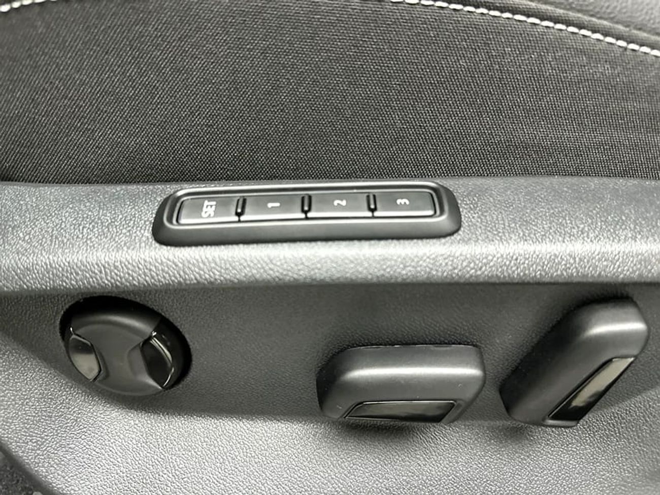 Volkswagen Teramont R-line (REF#28160)