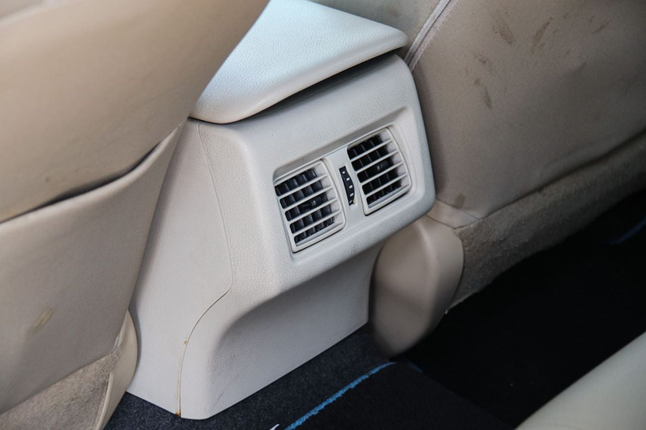 Toyota Camry GLE HEV 2023 Toyota Camry Hybrid GLE Full Option | Premium Hybrid Sedan for Export from Dubai