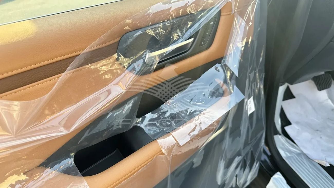 Nissan Patrol Nissan Patrol 3.5L TT LE Platinum City AT 2026 • Petrol • Automatic