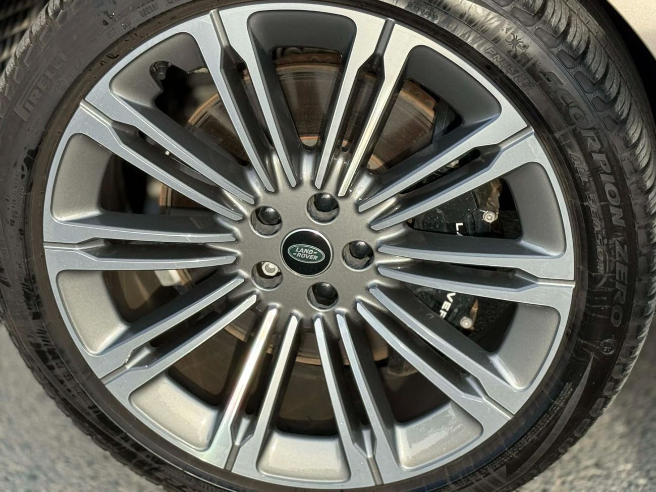 لاند روفر رينج روفر First Edition P530 4.4L