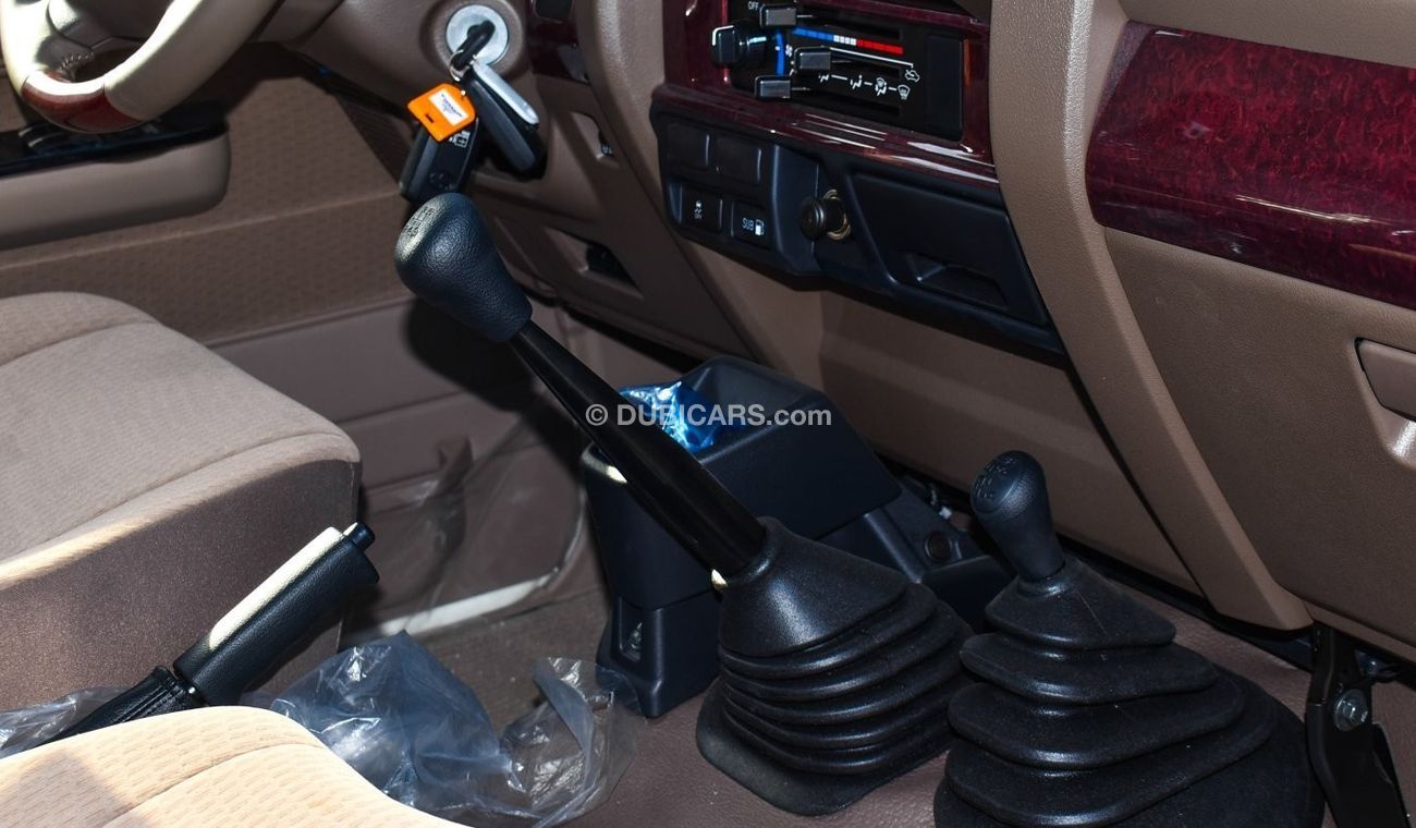 Toyota Land Cruiser Pick Up TOYOTA LAND CRUISER PICK UP LX V6 SINGLE CABIN 2022 EXPORT PRICE